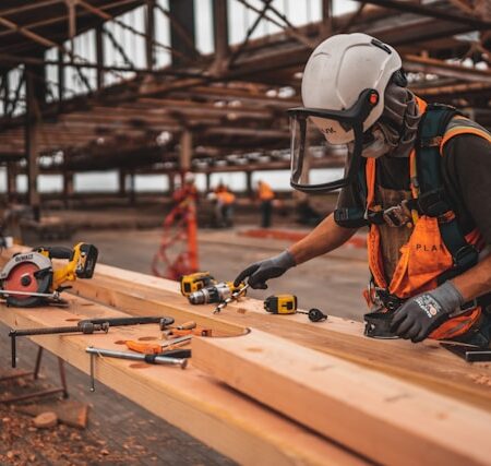 How To Equip Your New Construction Startup With the Right Tools