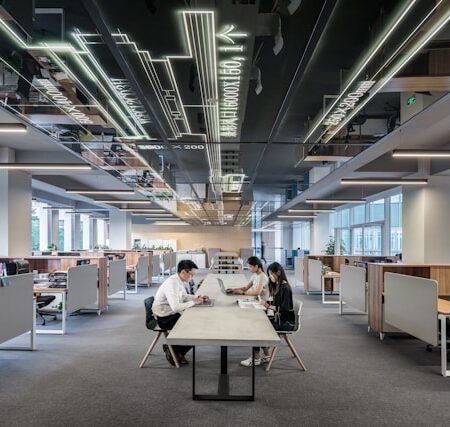 Simple Ways to Present Your Company in the Best Light